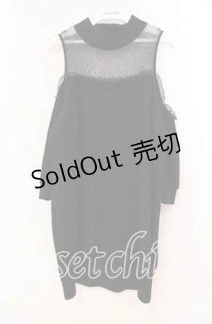 画像: Princess Melody / ドットチュールオフショルカットソー  クロ O-25-12-02-048-EL-TO-IG-OS