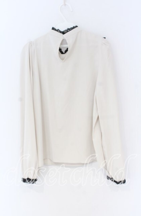 画像2: Rojita / レースアップブラウス  アイボリー×クロ O-25-12-02-1058-LO-BL-IG-ZT0115L (2)