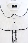 画像2: Rojita / ハートブローチ付きレース切り替えブラウス【ブローチ欠品】  シロ×クロ O-25-12-02-1059-LO-BL-IG-OS (2)