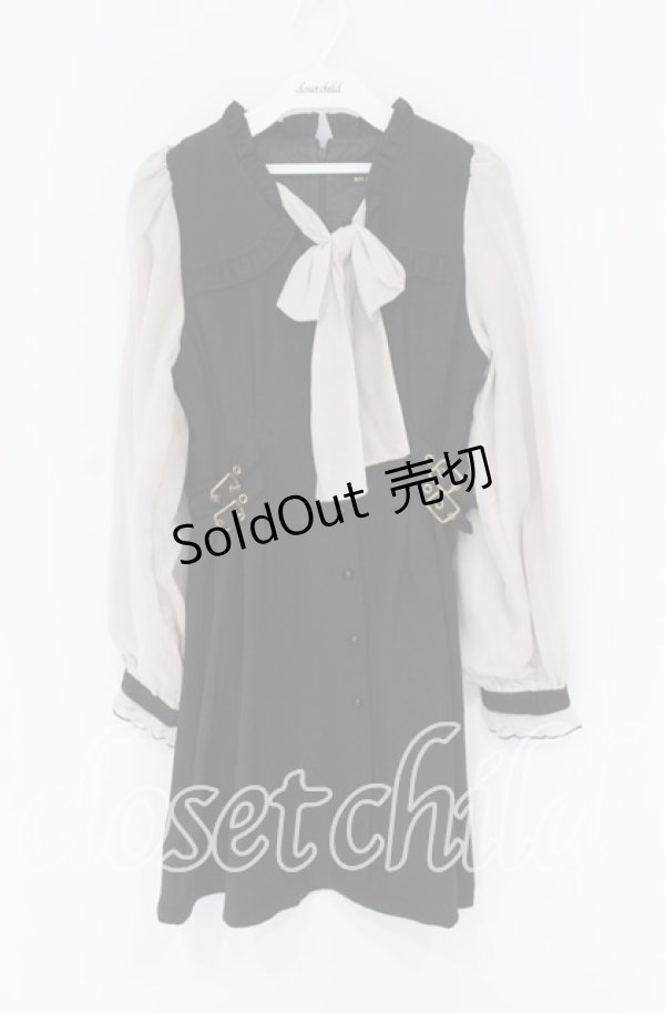 画像1: Rojita / BIGリボン配色ワンピース  クロ×ベージュ O-25-12-02-1067-LO-OP-IG-OS (1)