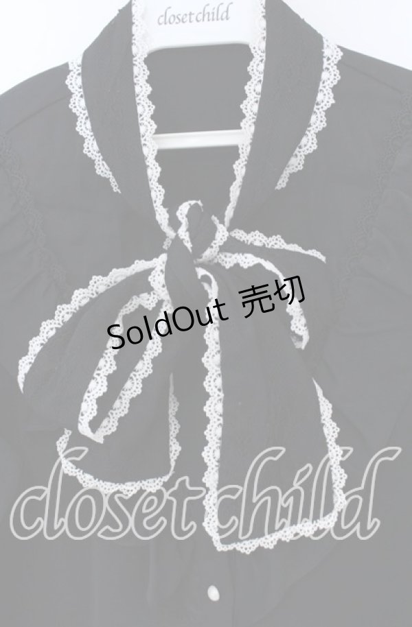 画像2: Rojita / レーシーリボン袖ボリュームブラウス  クロ×シロ O-25-12-02-1075-LO-BL-IG-OS (2)