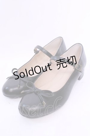 画像: F&A / リボンストラップパンプス L クロ O-25-12-04-1048-LO-SH-OW-OS