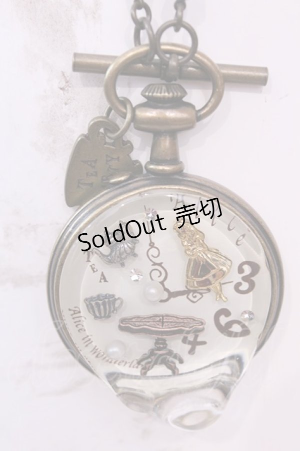 画像1: Q-pot. / アリスのメルティポケットウォッチネックレス  アンティークゴールド O-25-12-04-1065-QP-AC-OW-OS (1)