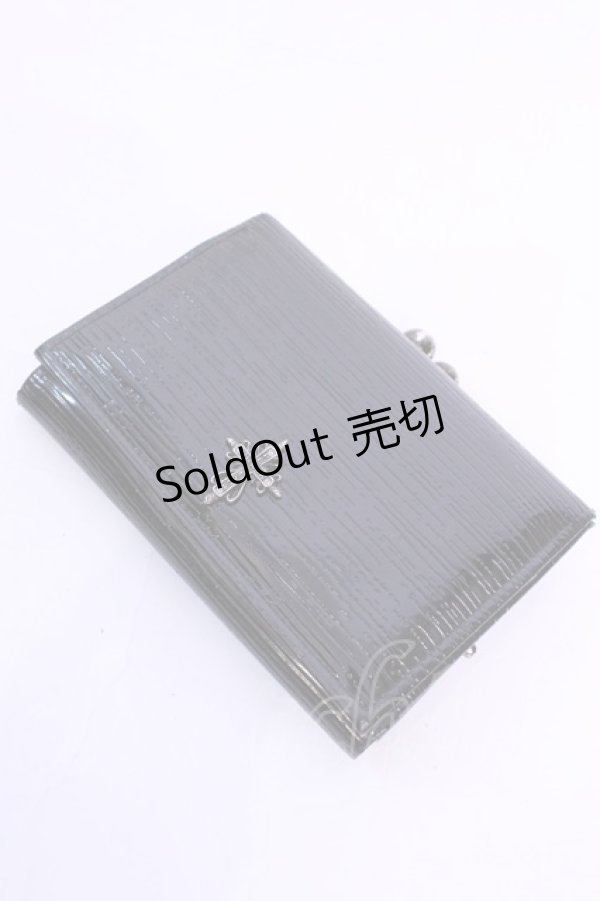 画像1: BPN / 十字架付き型押しエナメル折りたたみ財布  ブラック O-25-12-04-1084-GO-ZA-OW-OS (1)