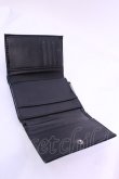 画像3: BPN / 十字架付き型押しエナメル折りたたみ財布  ブラック O-25-12-04-1084-GO-ZA-OW-OS (3)