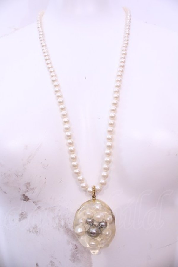 画像2: Q-pot. / ミッキーマウス/メルティーアラザンネックレス  クリア×オフシロ O-25-12-04-1016-QP-AC-OW-OS (2)