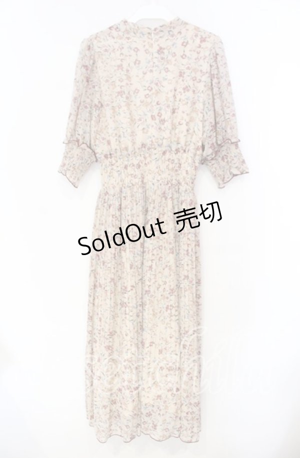 画像3: An MILLE / フラワーリボンタイプリーツワンピース  ベージュ O-25-12-04-084-EL-OP-OW-OS (3)