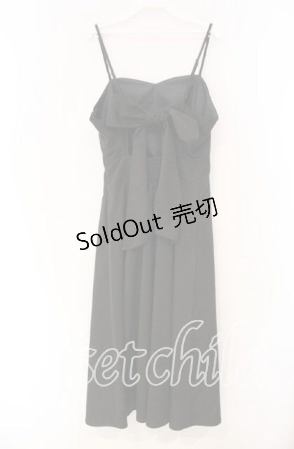 画像2: an another angelus / バックカッティングキャミワンピース F クロ O-25-12-04-019-CA-OP-OW-OS (2)