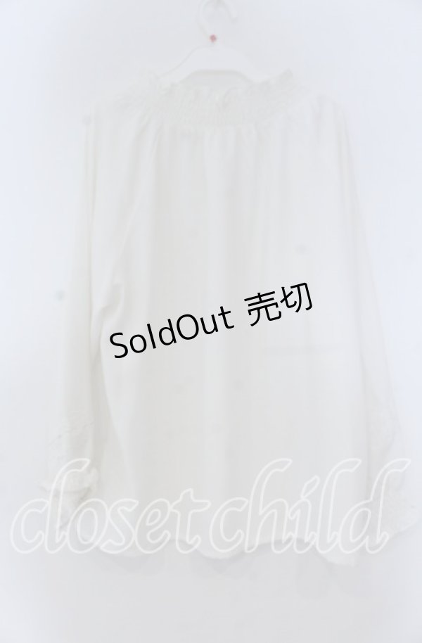 画像2: axes femme / シャーリングスタンドブラウス F シロ O-25-12-05-1028-AX-BL-OW-OS (2)