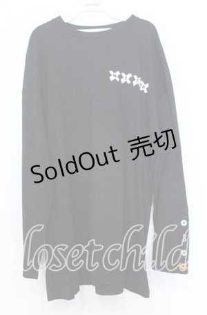 画像: NieR Clothing / XXXプリントBIGカットソー F ブラック O-25-12-05-061-PU-TS-YM-ZT1211F