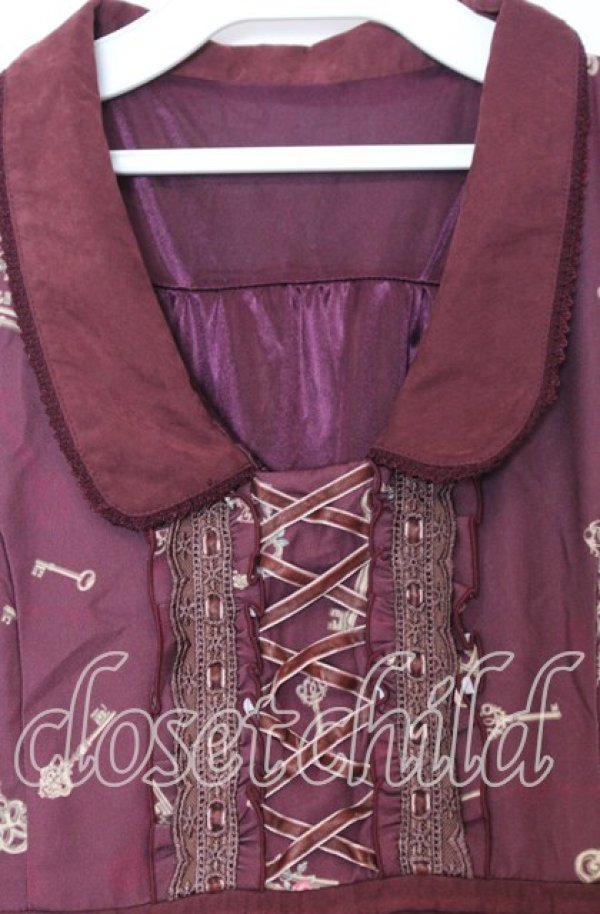 画像2: axes femme / 懐かしの物語ワンピース  ワイン O-25-12-05-087-AX-OP-IG-OS (2)