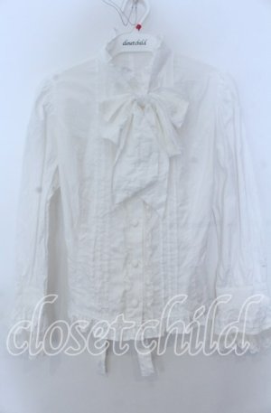 画像: Innocent World / 大きなリボンのスタンドカラーブラウス  シロ O-25-12-07-053-IW-BL-OW-OS