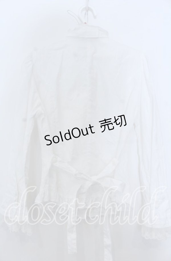 画像2: Innocent World / 大きなリボンのスタンドカラーブラウス  シロ O-25-12-07-053-IW-BL-OW-OS (2)