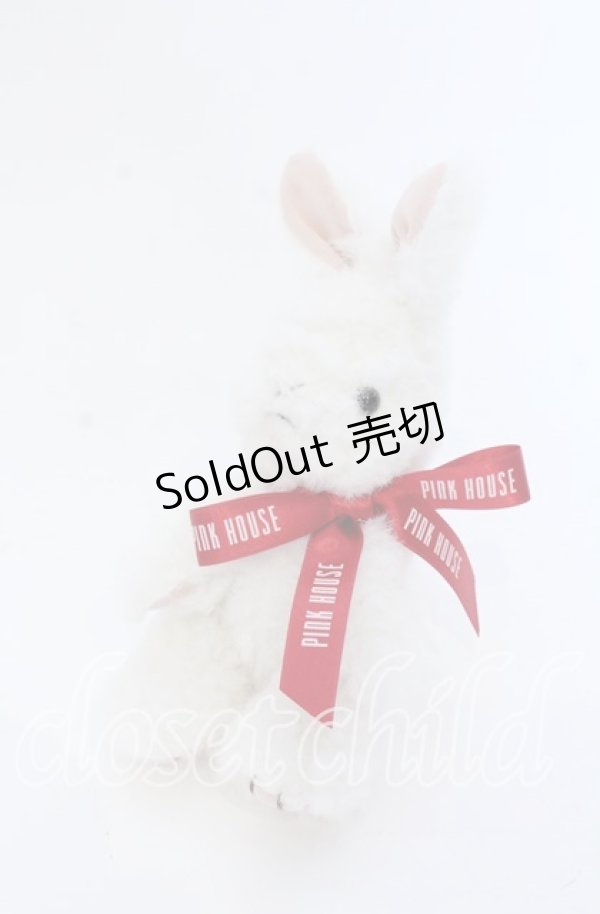 画像1: PINK HOUSE / うさぎぬいぐるみコサージュ  バニラ O-25-12-07-090-LO-AC-OW-OS (1)