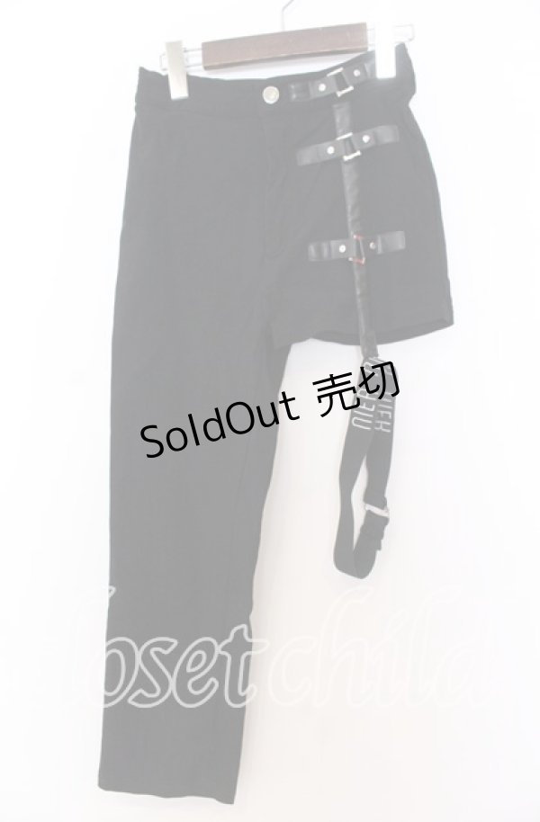 画像1: NieR CLOTHING / アシメショートパンツ F ブラック O-25-12-10-054-PU-PA-OW-ZT519 (1)