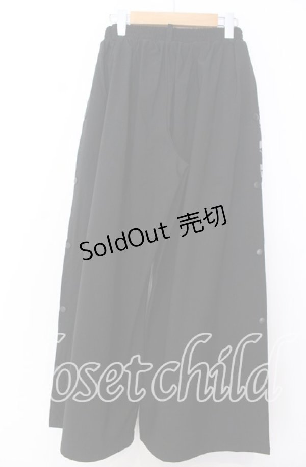 画像2: NieR CLOTHING / サイドスナップワイドパンツ F ブラック O-25-12-10-055-PU-PA-OW-ZT519 (2)