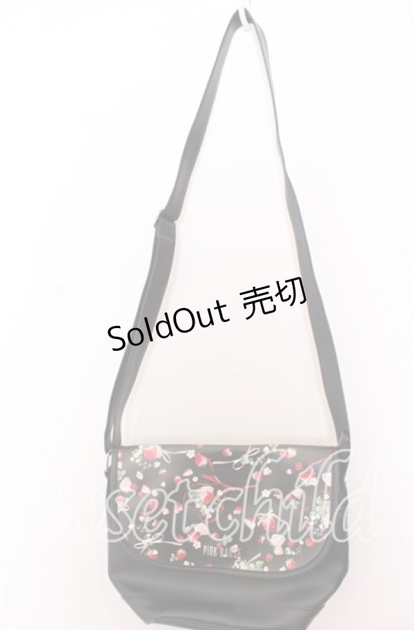 画像2: PINK HOUSE / メリーストロベリー柄ショルダーバッグ  クロ O-25-12-10-075-LO-BG-OW-OS (2)