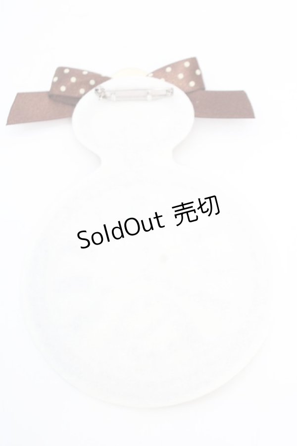 画像2: ALICE and the PIRATES / 時計うさぎのワッペンブローチ  ブラウン O-25-12-11-1062-PA-AC-OW-OS (2)