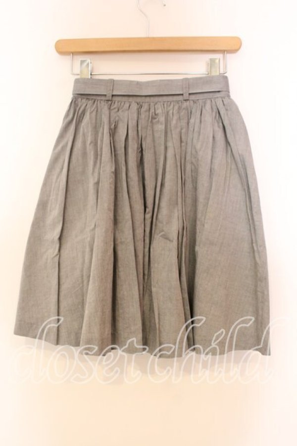 画像2: MILK / ボタン配色スカート  グレー O-25-12-13-035-ML-SK-OW-ZT371 (2)