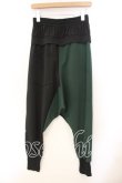 画像2: NieR Clothing / バイカラーサルエルパンツ  ブラック×グリーン O-25-12-13-043-PU-PA-OW-OS (2)