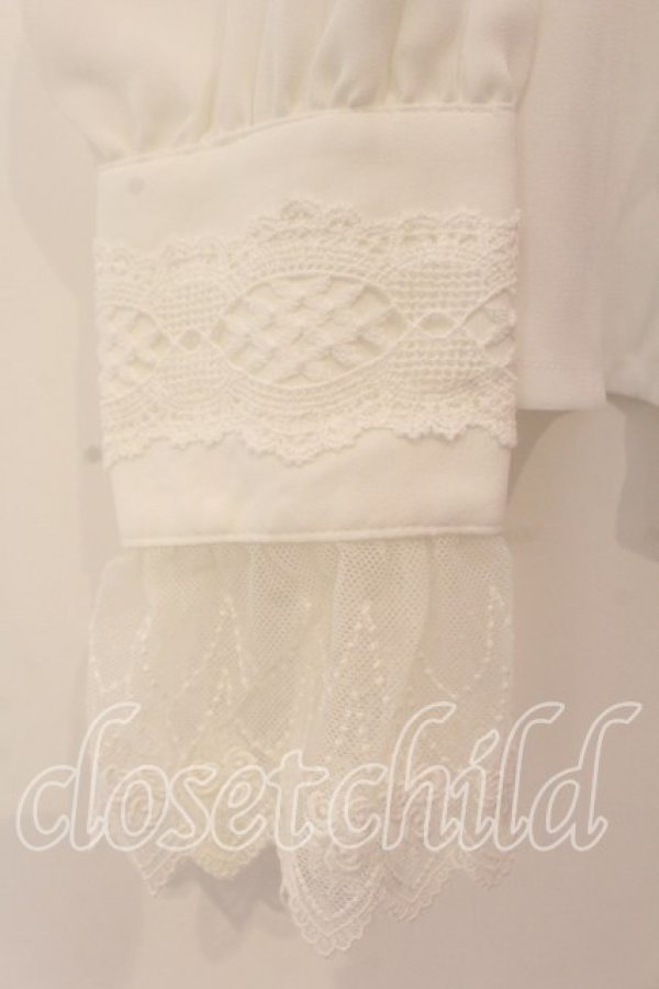 画像3: ALICE and the PIRATES / Mon favori champ de fleurs ブラウス  シロ O-25-12-13-050-PA-BL-IG-OS (3)