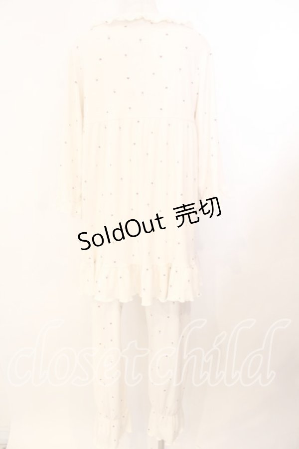 画像2: m petit by misako / 花がらルームウェア  クリーム O-25-12-13-060-LO-TO-IG-ZT353 (2)