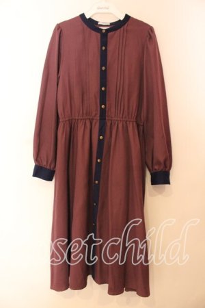 画像: axes femme POETIQUE / 刺繍ケープ付レトロワンピース【ケープ欠品】  ワイン O-25-12-13-068-AX-OP-IG-OS