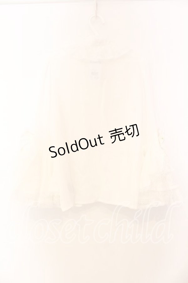 画像4: axes femme Kawaii / 姫袖7分丈ブラウス  シロ O-25-12-13-069-AX-BL-IG-OS (4)