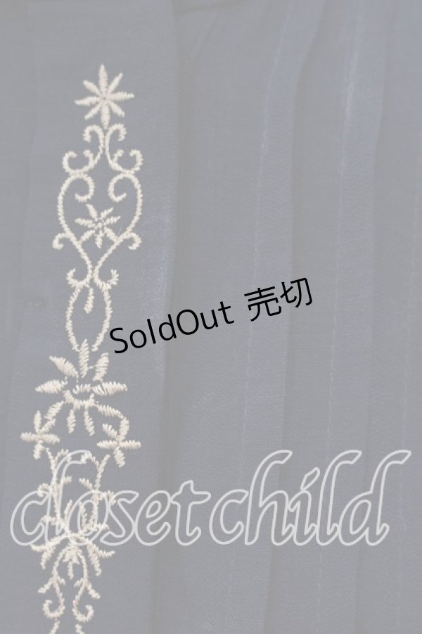 画像2: axes femme / 袖刺繍Aラインシャツワンピース  ネイビー O-25-12-13-071-AX-OP-IG-ZT0105V (2)