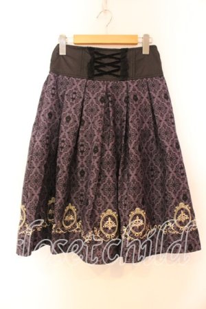 画像: axes femme / Disneyダークオーナメント柄スカート  パープル O-25-12-13-077-AX-SK-IG-OS