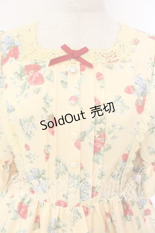 画像2: axes femme Kawaii / クラシックベリーワンピース  イエロー O-25-12-13-009-AX-OP-IG-OS (2)