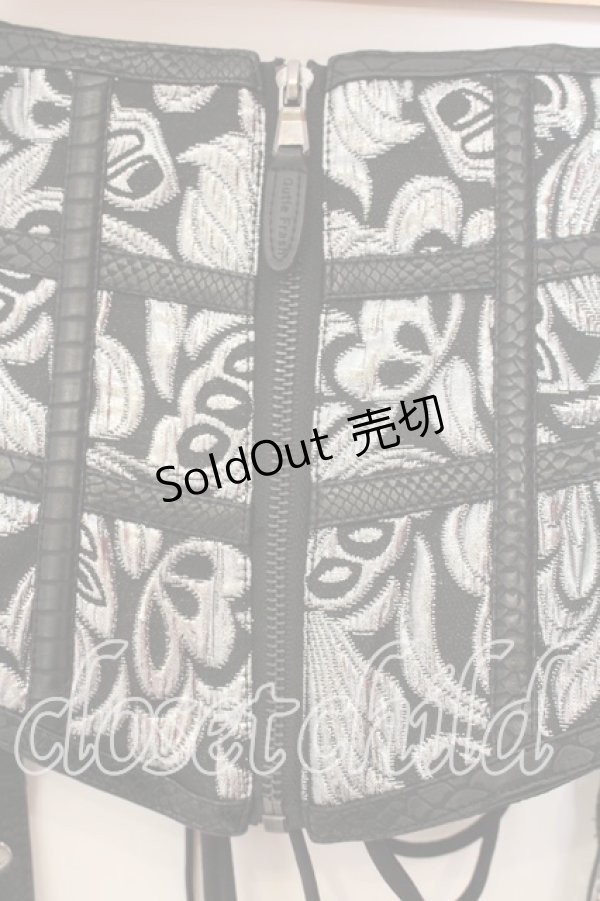 画像2: Qutie Frash / ベルト付きコルセット  シルバー O-25-12-15-037-QU-TO-OW-OS (2)
