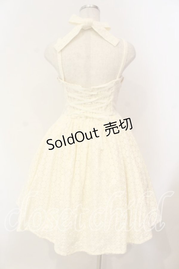 画像4: Innocent World / フラワー刺繍ジャンパースカート  生成り O-25-12-15-049-IW-OP-IG-OS (4)