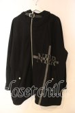 画像1: NieR Clothing / ベルトデザインふわもこパーカー  ブラック O-25-12-15-076-PU-TO-IG-OS (1)