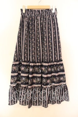 画像: axes femme / ストライプフラワー柄スカート  ネイビー O-25-12-15-011-AX-SK-IG-OS