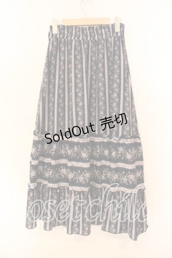 画像2: axes femme / ストライプフラワー柄スカート  ネイビー O-25-12-15-011-AX-SK-IG-ZT512 (2)