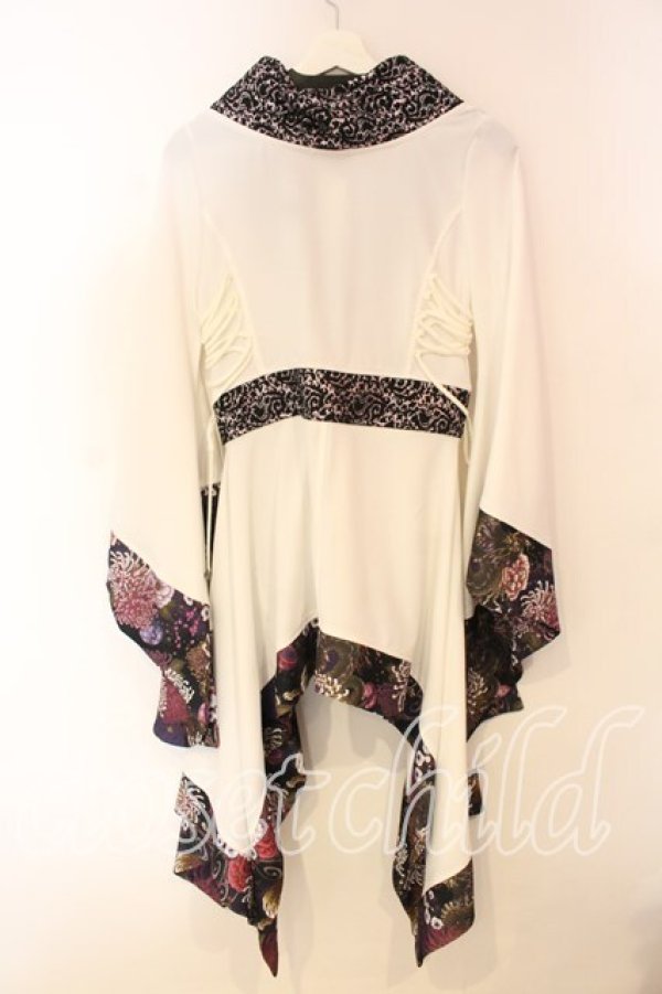 画像4: Qutie Frash / 抜き襟カーディガン  ホワイト×パープル O-25-12-15-084-QU-TO-OW-OS (4)