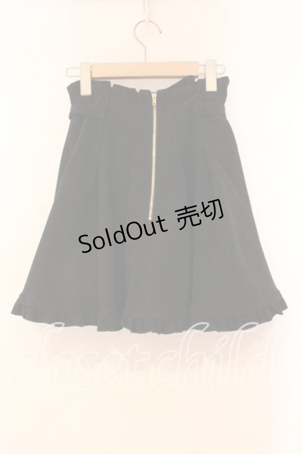 画像3: Rojita / 裾フリルハートビジュバックルスカート  クロ O-25-12-16-090-LO-TO-IG-OS (3)