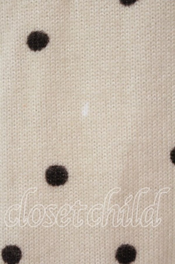 画像2: axes femme / ドット柄衿付きプルオーバー  アイボリー O-25-12-16-021-AX-TO-IG-OS (2)