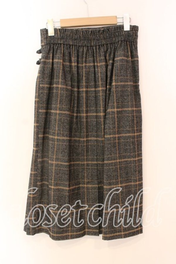 画像2: axes femme / サイドプリーツナロースカート  グレー O-25-12-18-041-AX-SK-IG-OS (2)