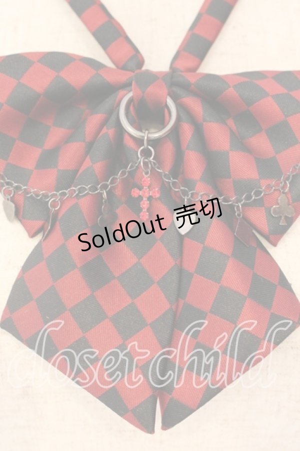 画像2: PEACE NOW / チャーム付ダイヤ柄リボンタイ  レッド×ブラック O-25-12-18-063-PU-AC-IG-OS (2)