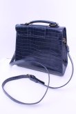画像2: axes femme / クロコビットバッグ 18×27×9cm ネイビー O-25-12-18-1048-AX-BG-IG-OS (2)