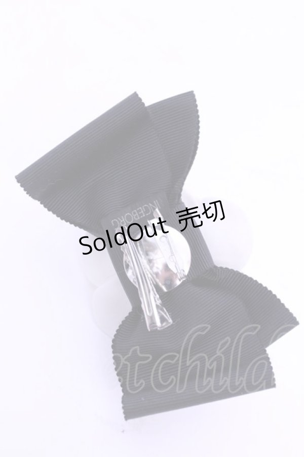 画像2: INGEBORG / カメリアクリップブローチ コサージュ  シロ×クロ O-25-12-18-2002-LO-AC-IG-ZT169F003 (2)