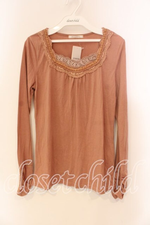 画像1: axes femme / パール使いインナープルオーバー M ピンクベージュ O-25-12-22-1021-AX-TO-IG-OS (1)