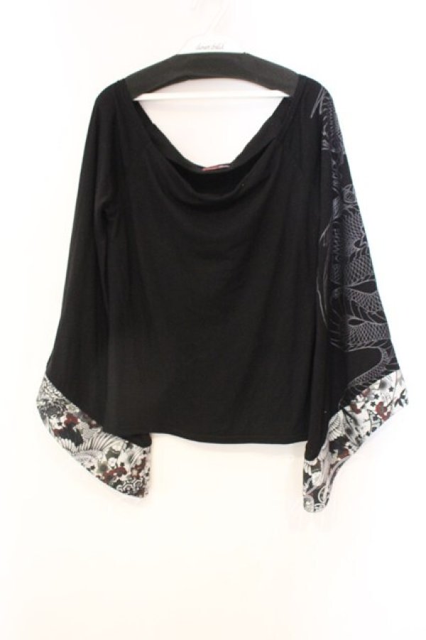 画像1: Qutie Frash / 2019年プレミアム 白鶴インナーTシャツ  ブラック O-25-12-22-077-QU-TO-IG-OS (1)