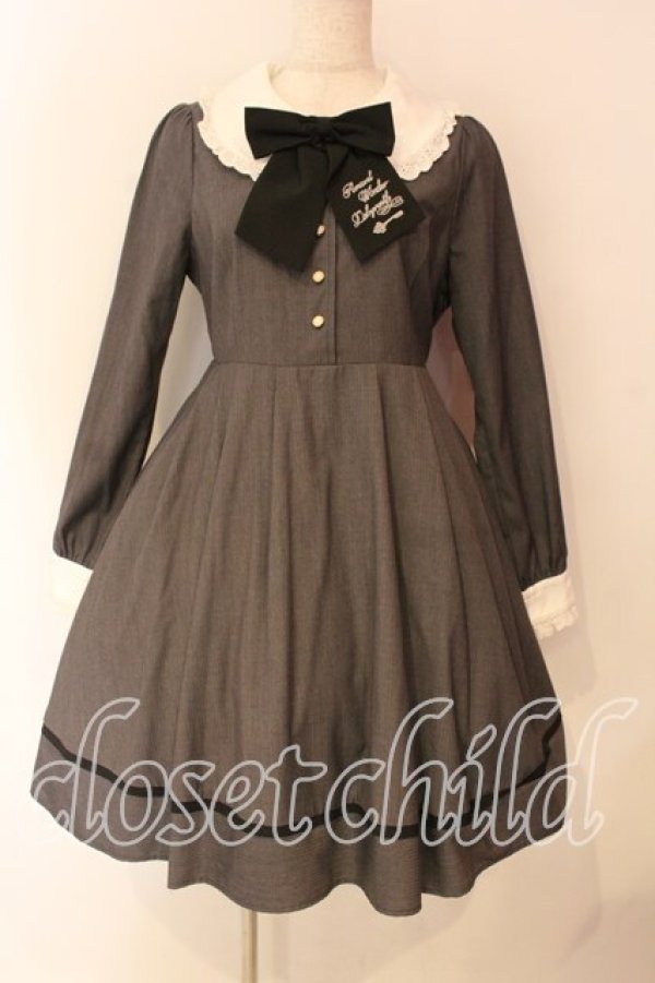 画像1: Amavel / リボンタイ付きストライプワンピース F グレー O-25-12-23-051-CA-OP-YM-OS (1)