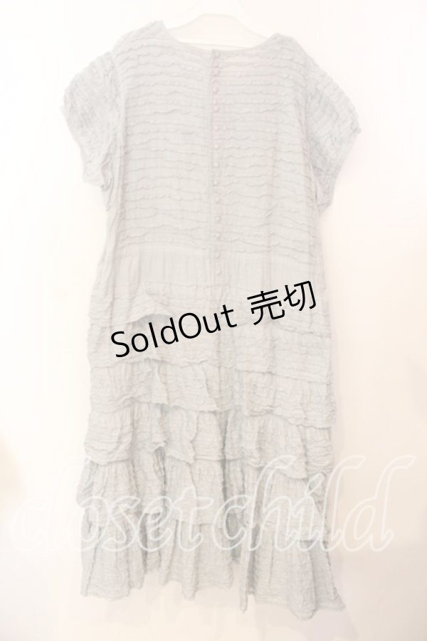 画像3: WONDERFUL WORLD / ピコフリルワンピース【お直しあり】  グレー O-25-12-25-047-LO-OP-IG-OS (3)