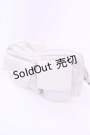 画像: Fi.n.t / レース使いボディバッグ  アイボリー O-25-12-25-1063-CA-BG-IG-ZT346