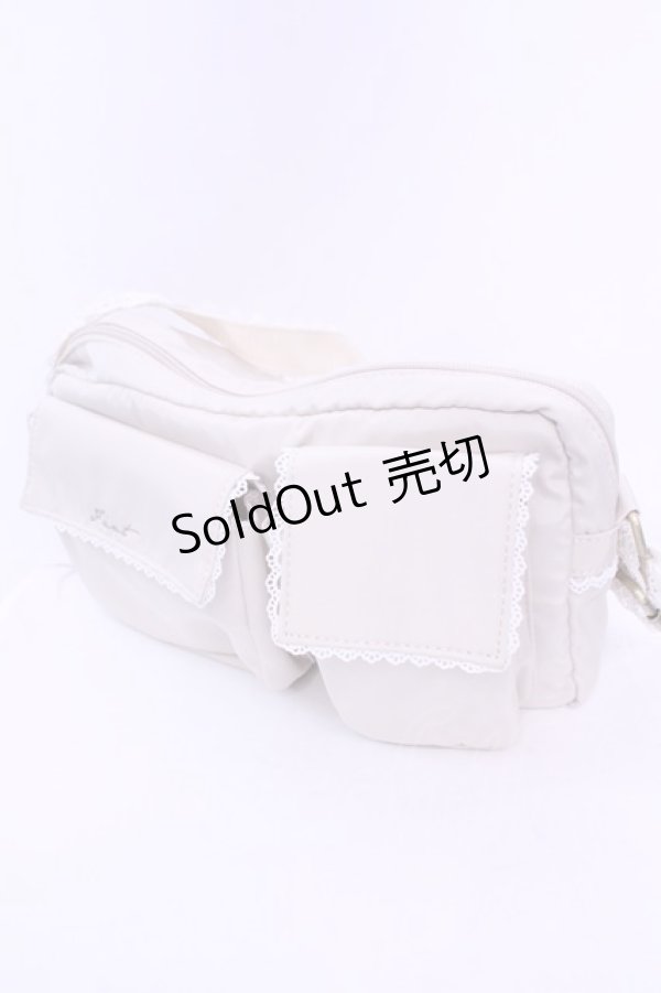 画像1: Fi.n.t / レース使いボディバッグ  アイボリー O-25-12-25-1063-CA-BG-IG-ZT346 (1)