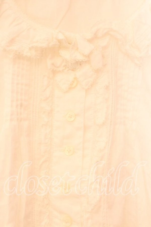 画像2: PINK HOUSE / タックフリルリボン半袖ブラウス【お直しあり】  シロ O-25-12-25-068-LO-BL-IG-OS (2)